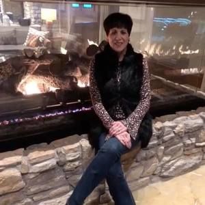 Meet your Posher, Diane